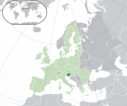 Location of Slovenia (dark green) – in Europe (green & dark grey) – in the European Union (green)