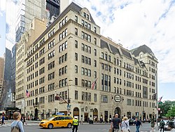 Original Store -Bergdorf Goodman (48064048193).jpg