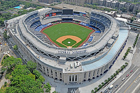 Le Yankee Stadium.jpg