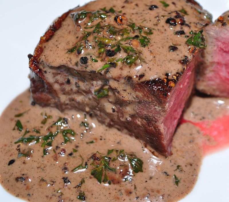 Filet mignon au poivre.jpg